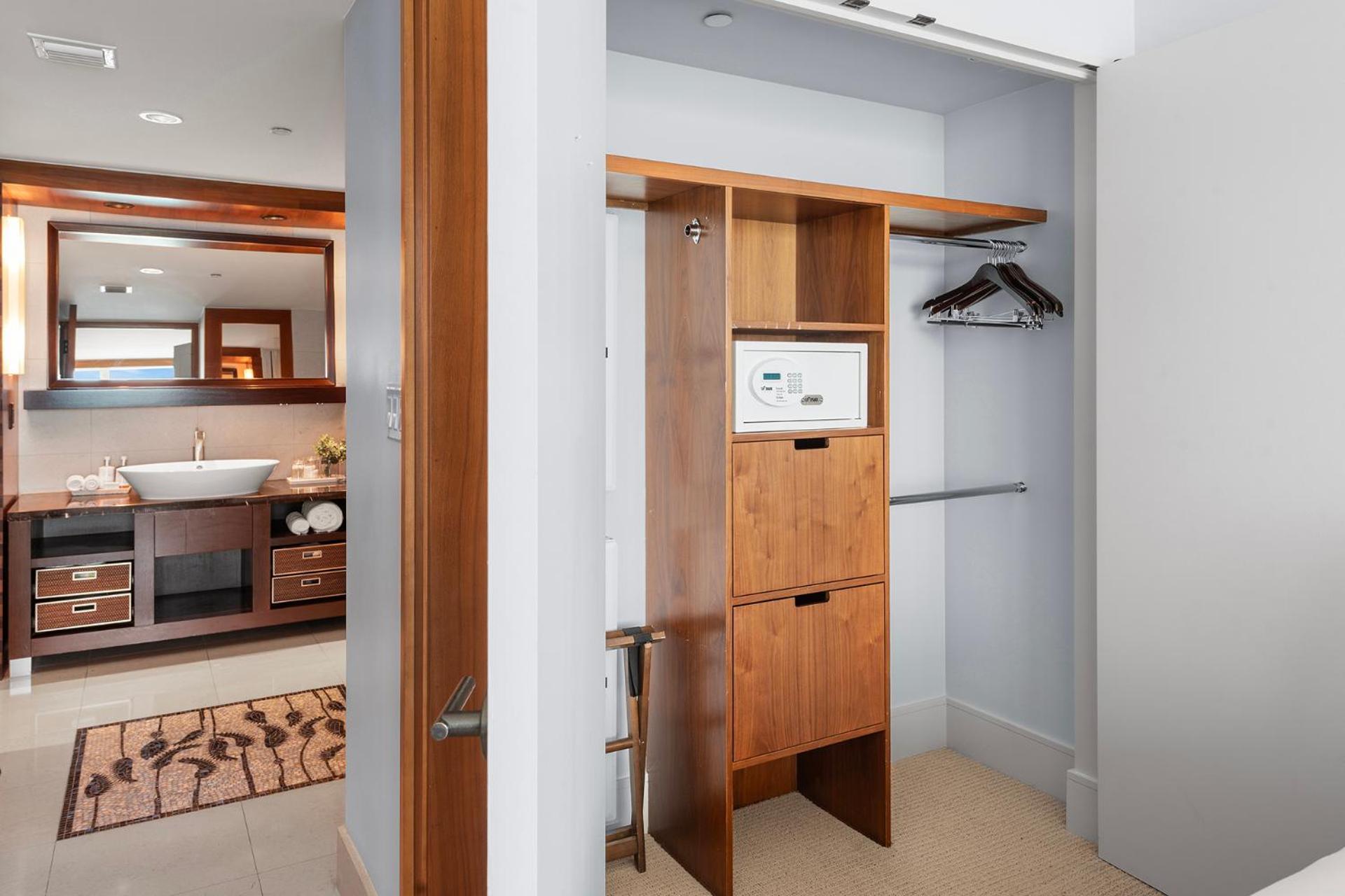 מיאמי ביץ' 2 Bedroom Private Residence At Carillon Miami Resort -522 מראה חיצוני תמונה